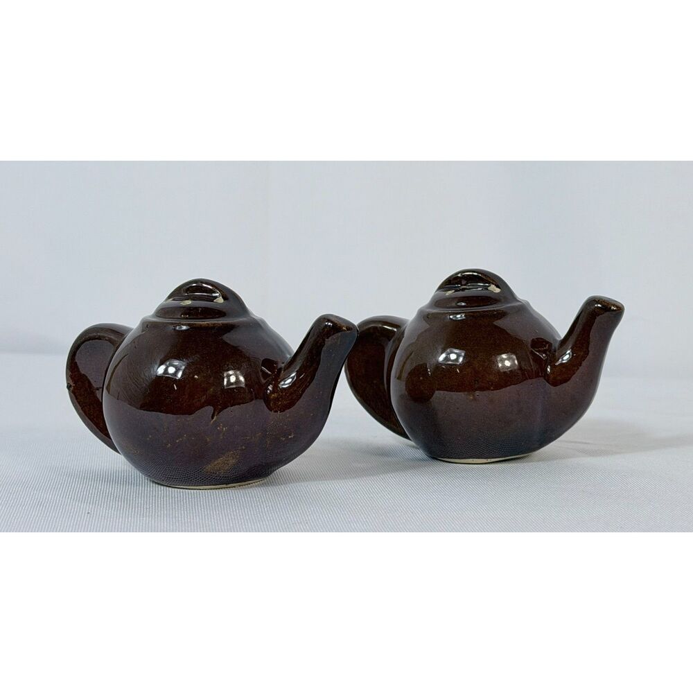 VTG Brown Mini Teapot Salt Pepper Shaker Set Cork Kitchen Teatime Tea Lover